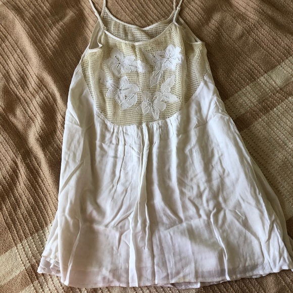 Gentle Fawn Sundress - Picture 2 of 3